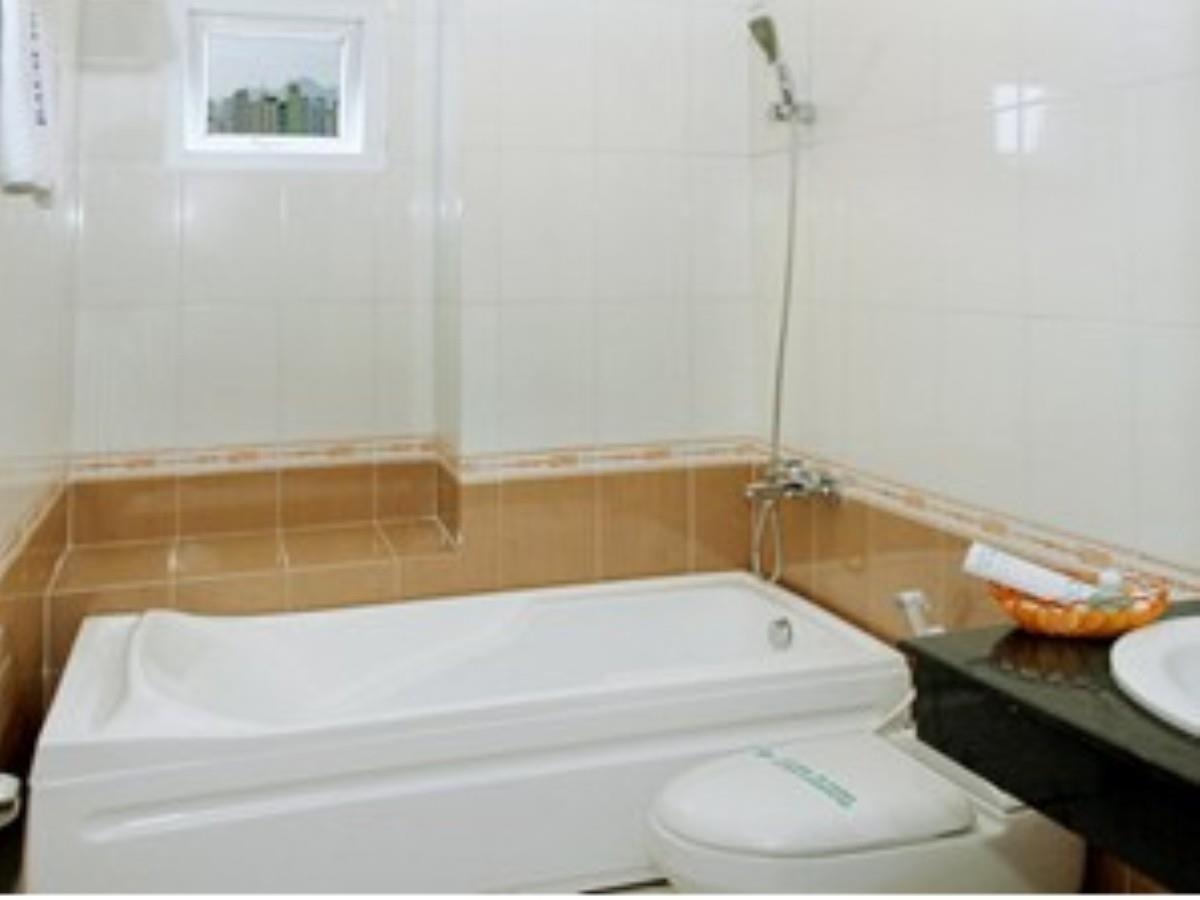 Bach Duong Hotel На Транг Екстериор снимка